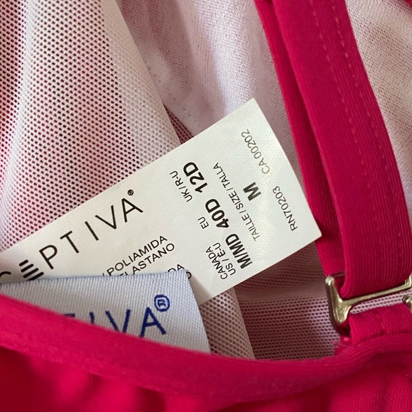 CAPTIVA BIKINI TOP NEW WITH TAG - Picture 7 of 7